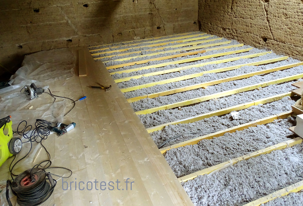 Comment refaire un vieux plancher bois ?